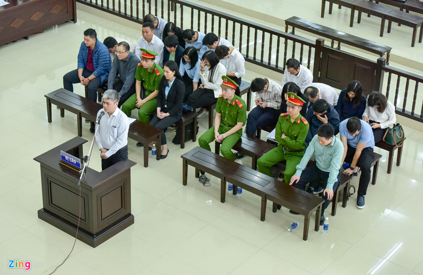 Nụ cười, nước mắt trong phiên xử phúc thẩm Hà Văn Thắm